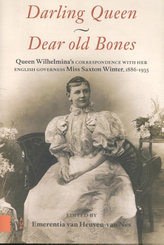 Darling Queen - Dear old Bones